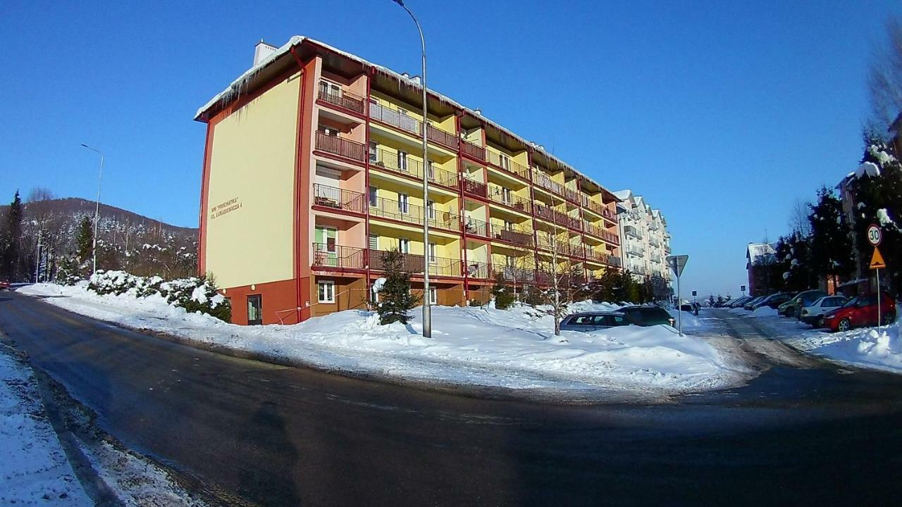 Apartament Optima Ustrzyki Dolne Buitenkant foto