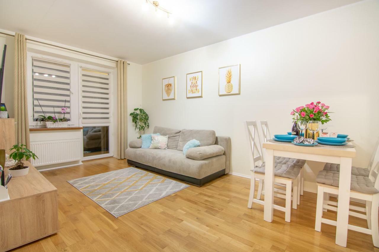 Apartament Optima Ustrzyki Dolne Buitenkant foto